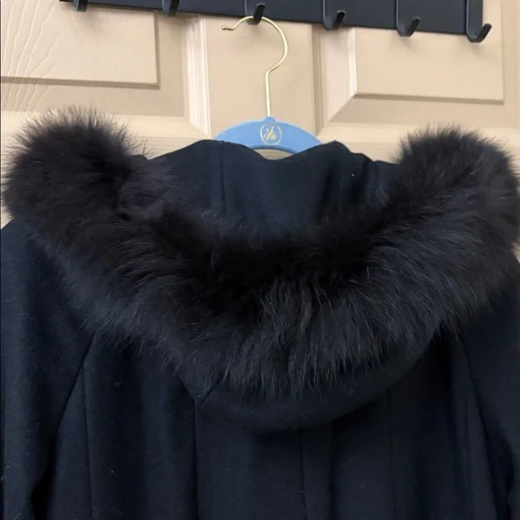 Vintage JULIA KLIEN Black Wool Fox Fur-Trimmed Hood Women's Coat - Picture 6 of 6